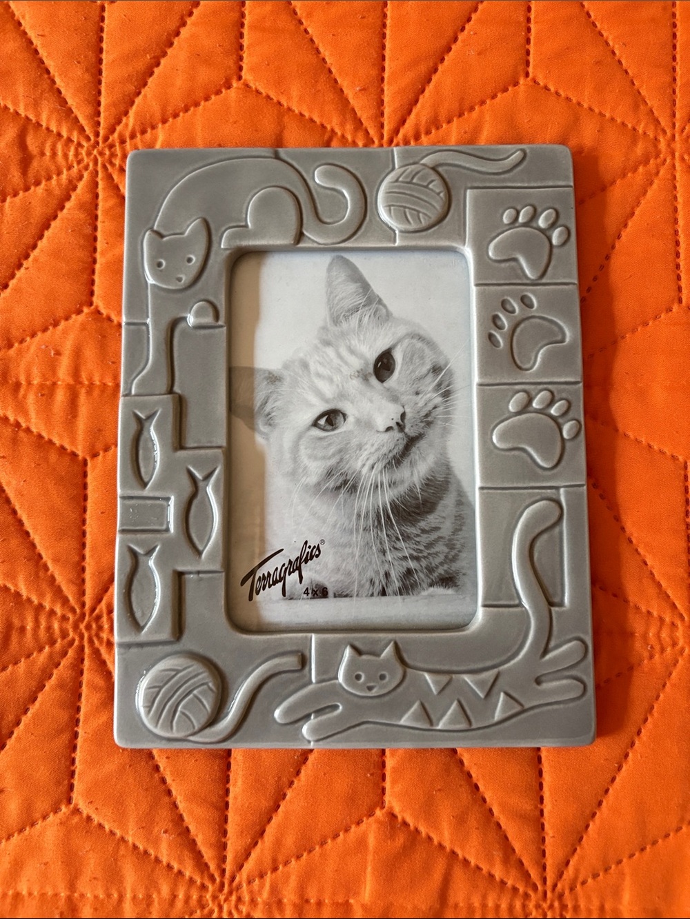 90’s Vintage Cat Kitten Play Art Ceramic Tile Frame